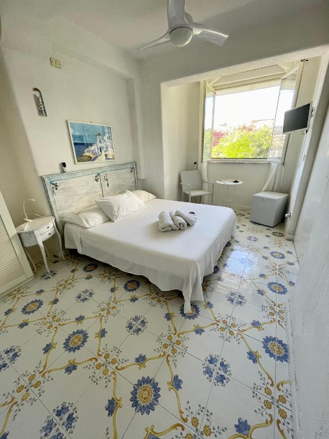 La Bicocca Di Annavi Bed & Breakfast Forio  Bagian luar foto
