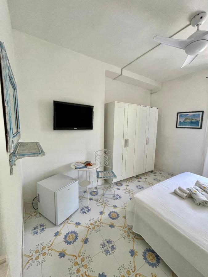 La Bicocca Di Annavi Bed & Breakfast Forio  Bagian luar foto
